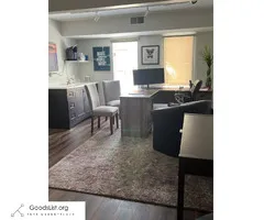 $750 / 293ft2 - Move into Bright Single Office with vanity NOW